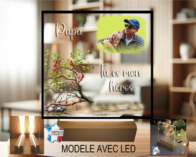 Plaque Hommage en Verre Acrylique – Maman, Mon Héroïne' avec Socle en Bois