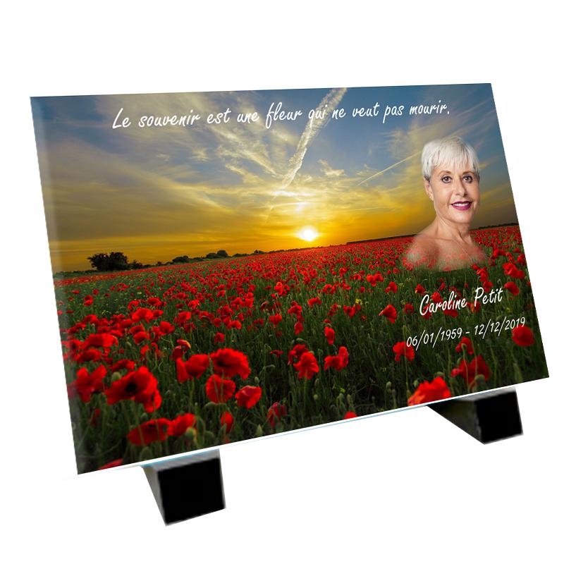 Comment puis-je obtenir une plaque funéraire personnalisée ?