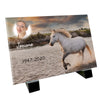 Plaque funéraire avec cheval